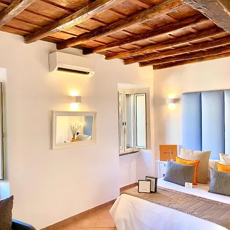 Apartament Palace Fontana Di Trevi *